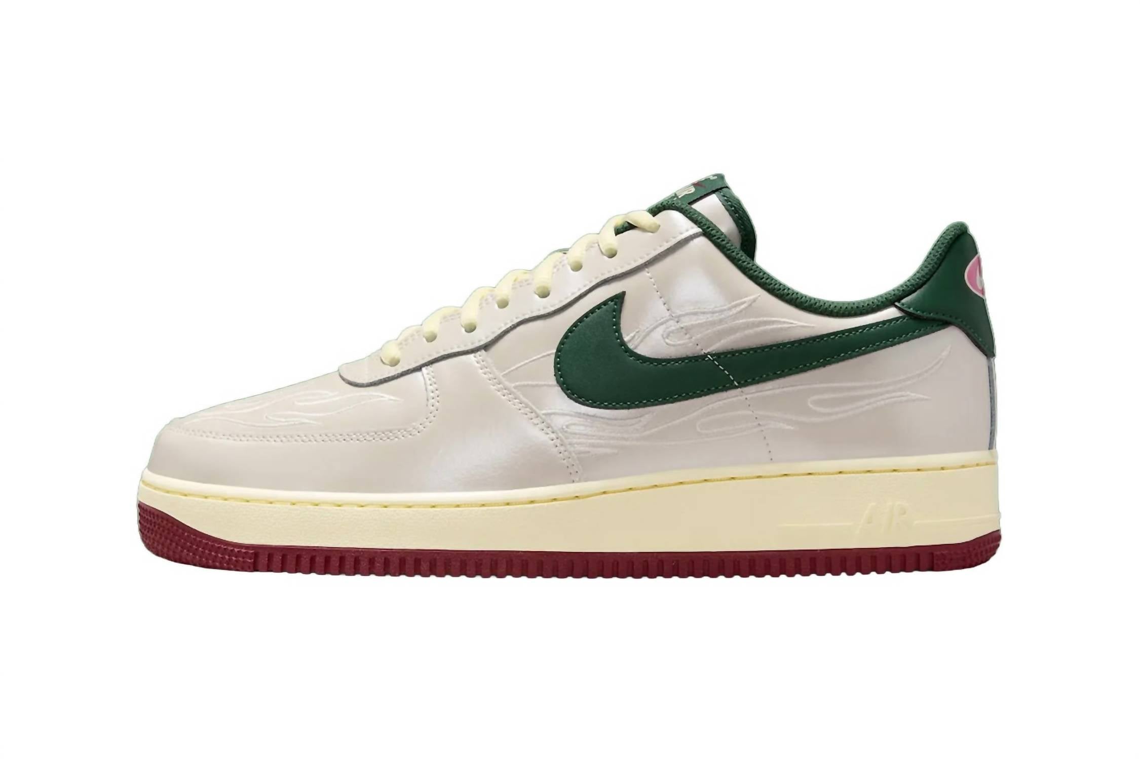 Nike - Men's Air Force 1 '07 Lv8 Mexico Shoes
