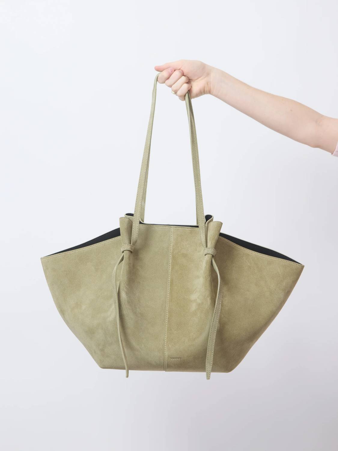 Yuzefi - Women's Mochi Large Tote Bag