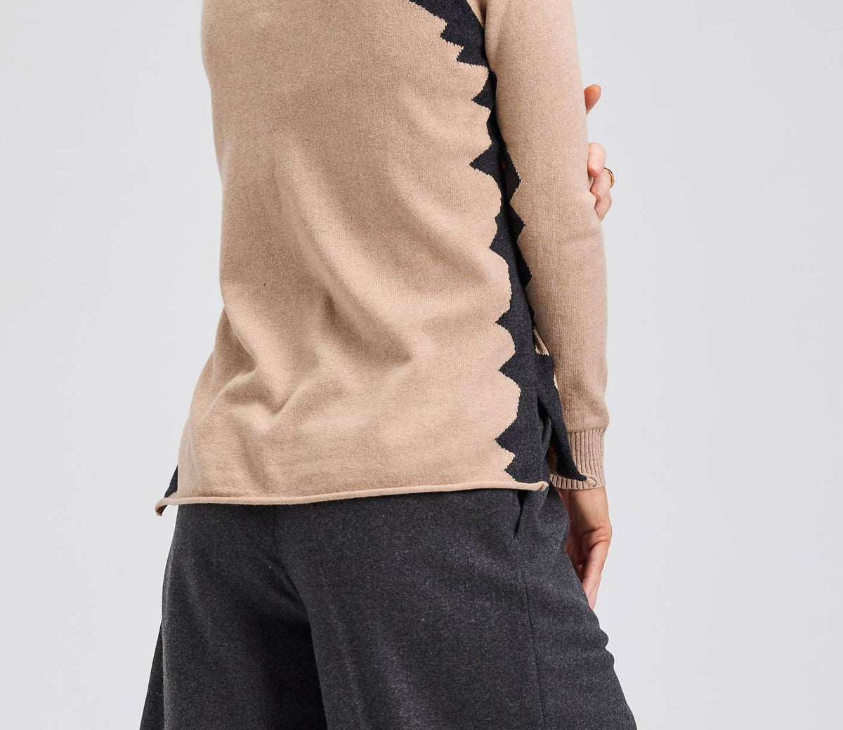 Zaket & Plover - Jaggered Sweater