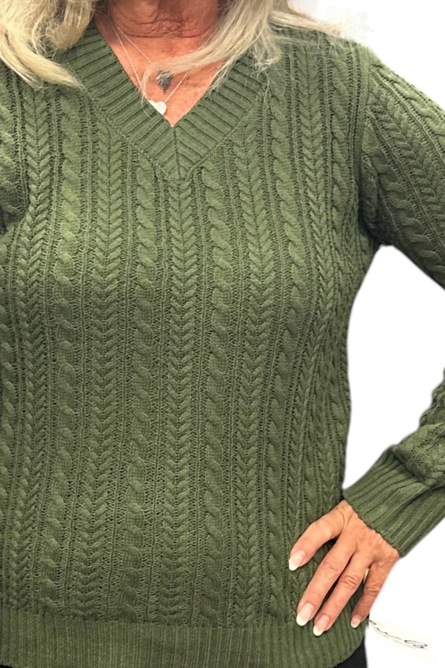 Lulu-B - V-Neck Sweater