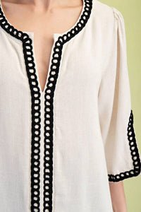 Gigio - 3/4 Sleeve Linen Tunic With Embroidered Details