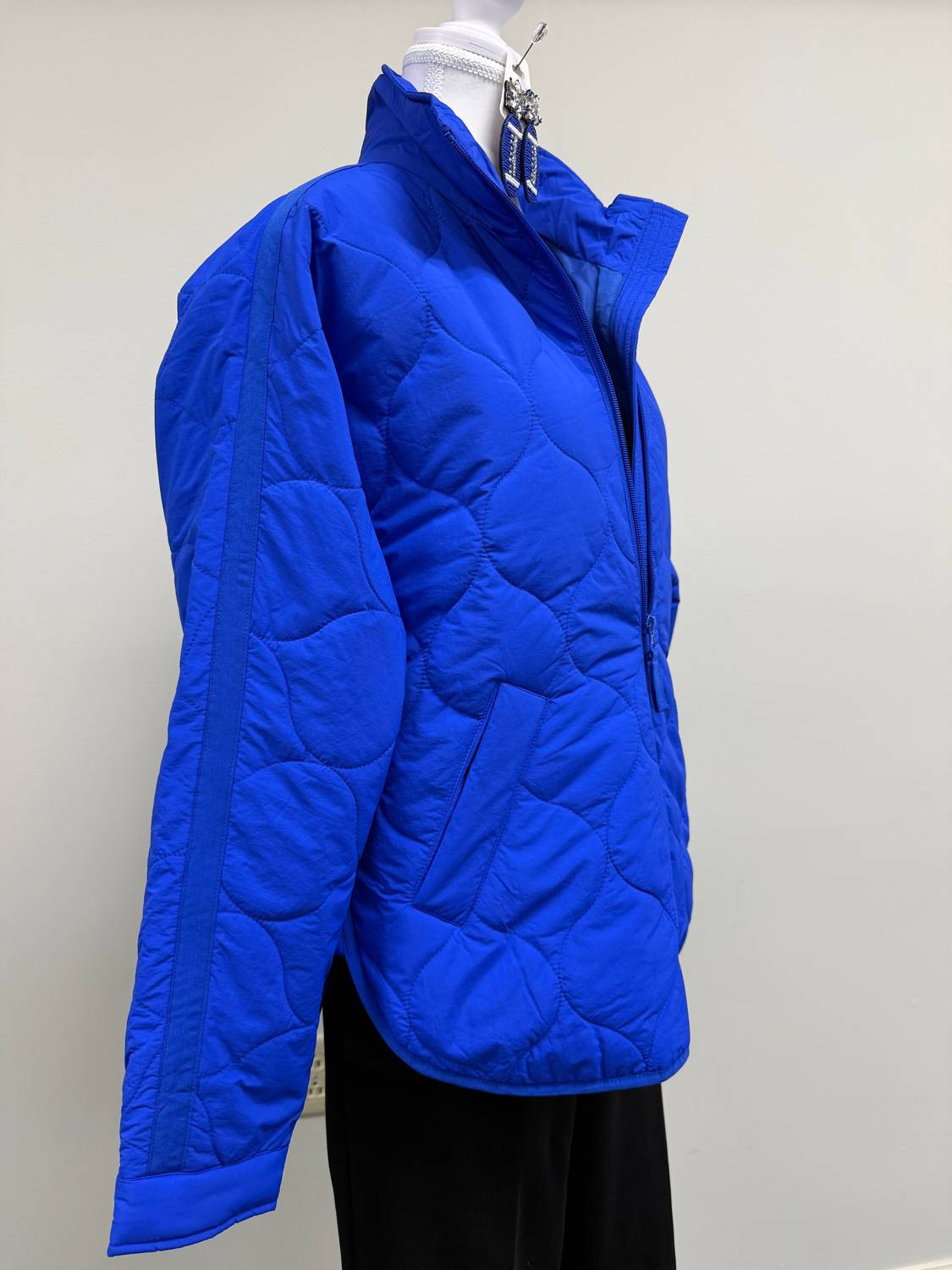 Tribal - Lightweight Drop Shoulder Quilted Puffer Jacket