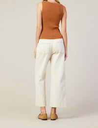 Skies Are Blue - Sleeveless Ribbed Button-down Top