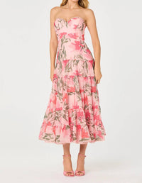 Astr - Lianna Scalloped Trim Tiered Dress