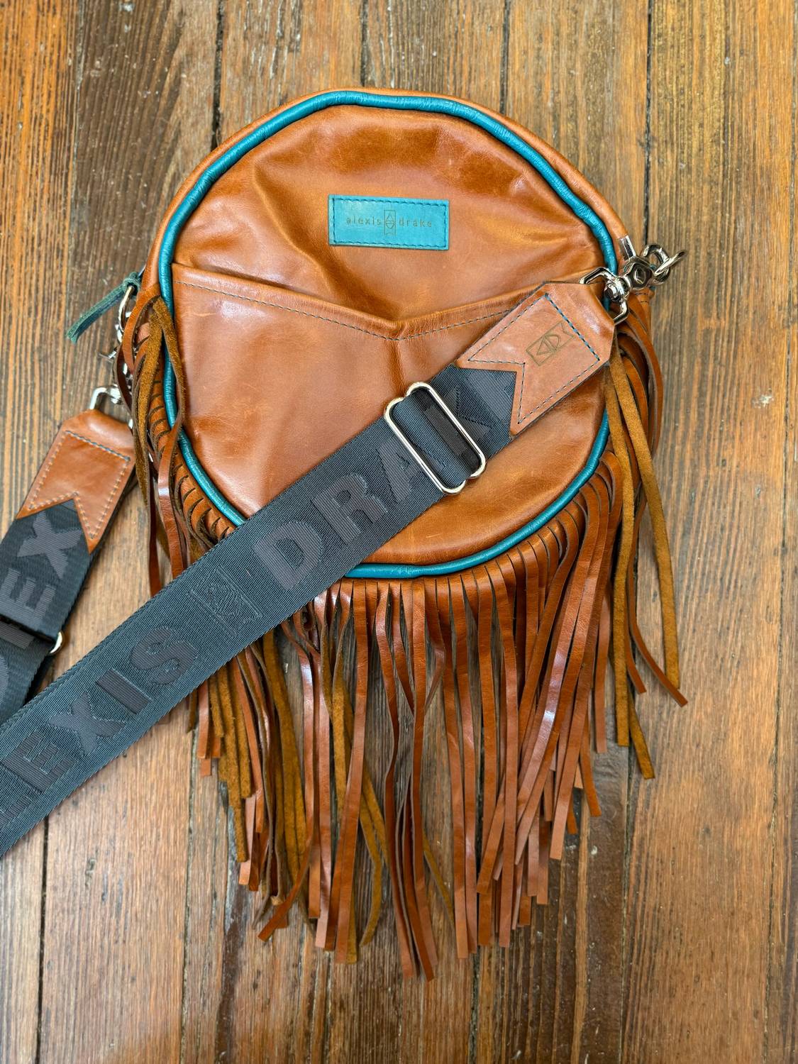 Alexis Drake - Women's Flicka Crossbody Bag