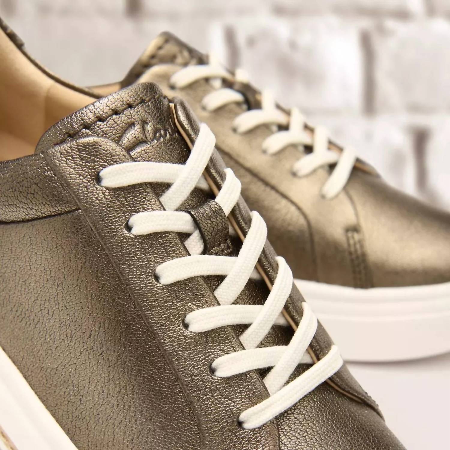 Clarks - Women's Hollyhock Walk Shoe