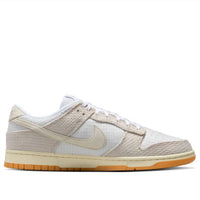 Nike - Men's Dunk Low Retro Se Sneakers