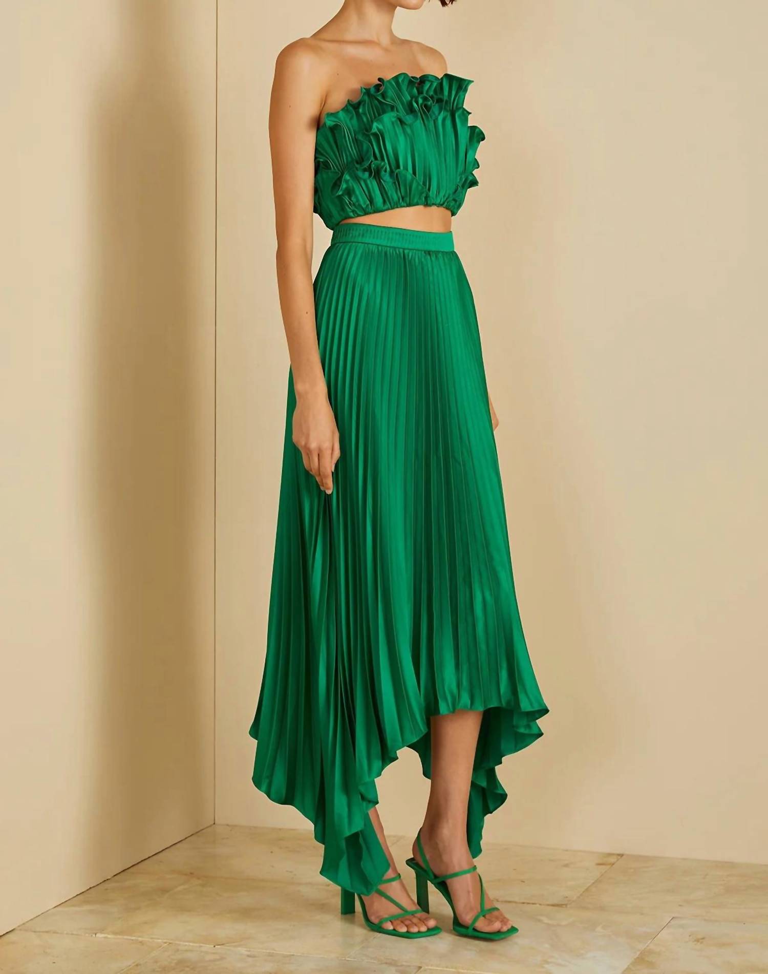 Amur - Averi Scallop Strapless Top