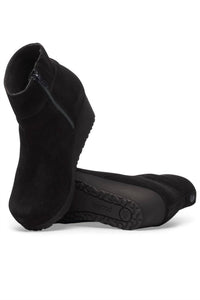 BIRKENSTOCK Women's Ebba Narrow Ankle Boots in black suede - women's shoe - detail view