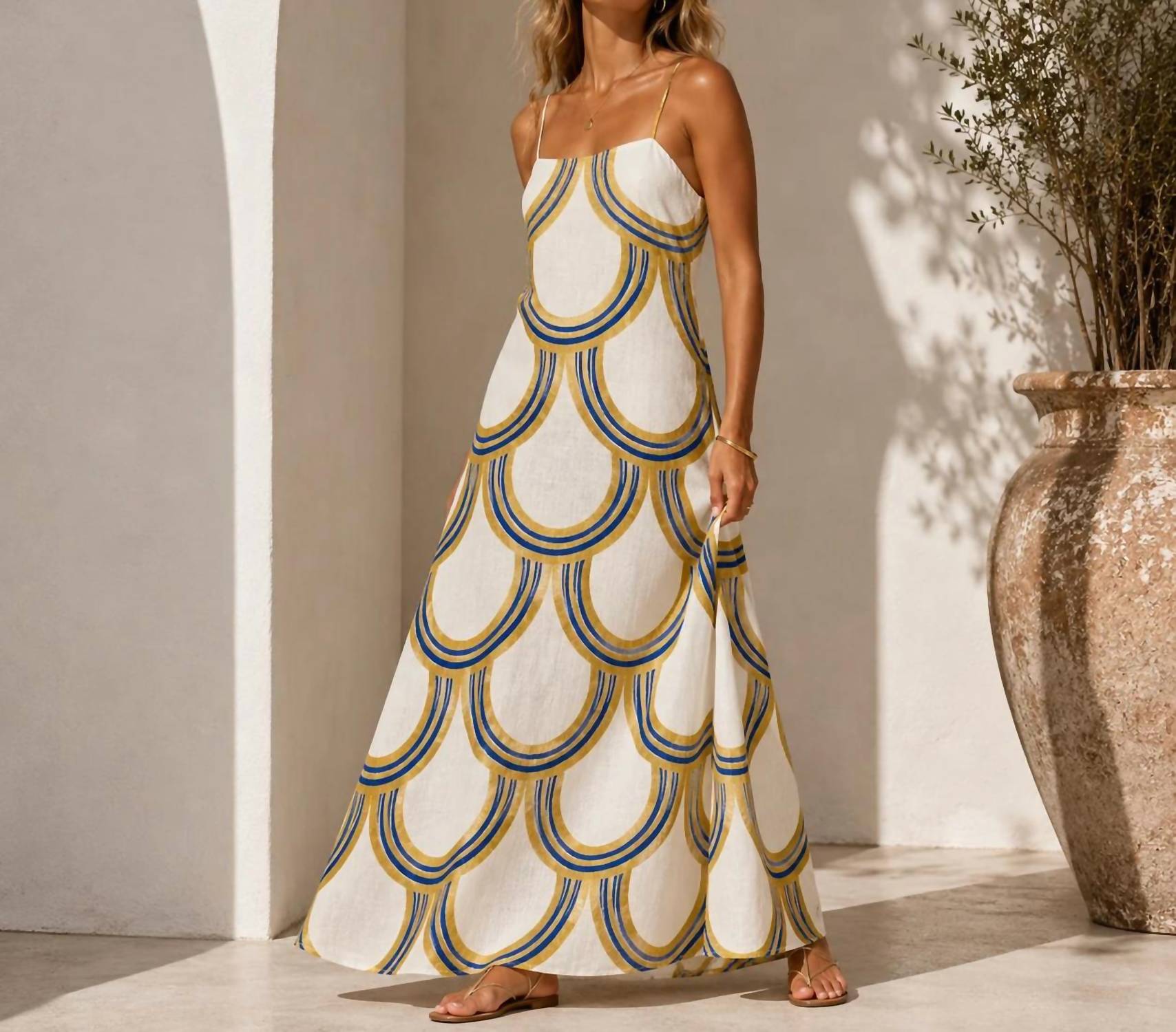 Mystery Resort - Golden Horizon Maxi Dress