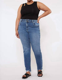 Kancan - Slim Straight Jeans