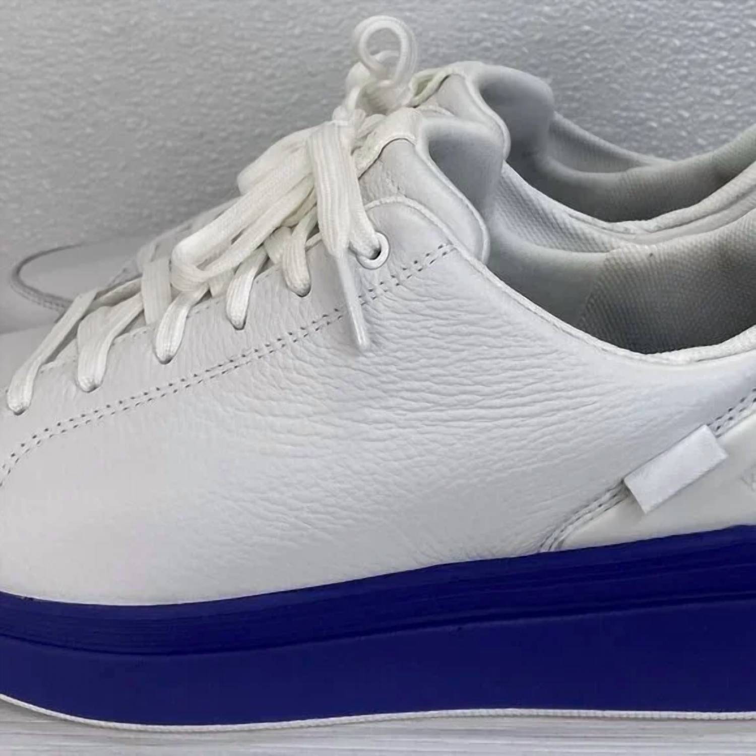 Kizik - Women's Sydney Hands-free Leather Sneakers