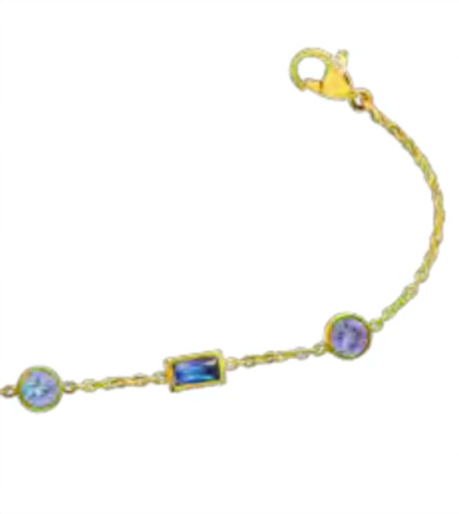Isla Jewelry - Women's Island Capri Charm Anklet