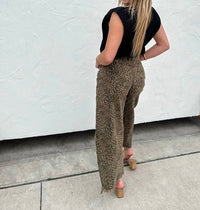 Blakeley - Cheetah Print Barrel Leg Jeans