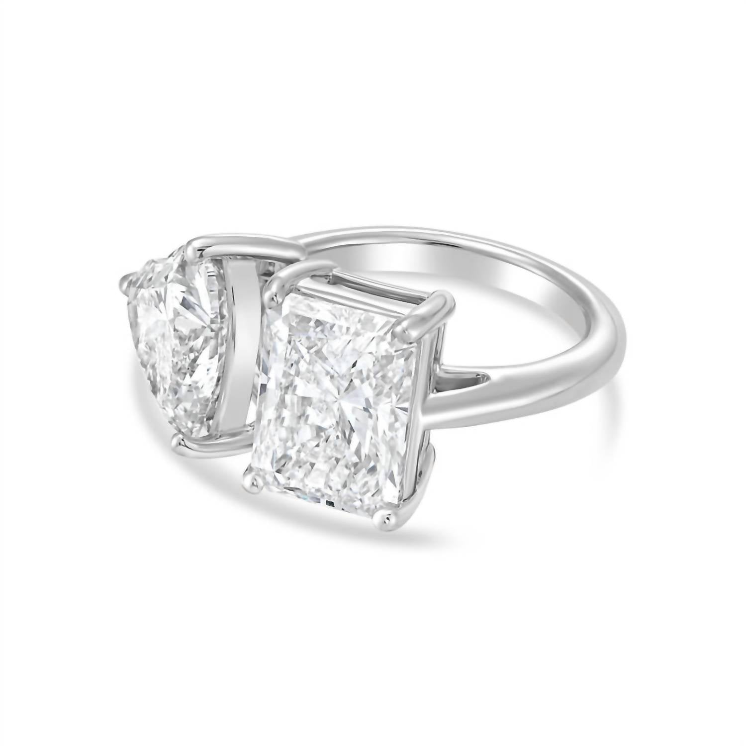 Diana M Jewels - Women's Radiant & Heart Lab-Grown Diamond Fashion Ring (5.00 Ct) - Statement