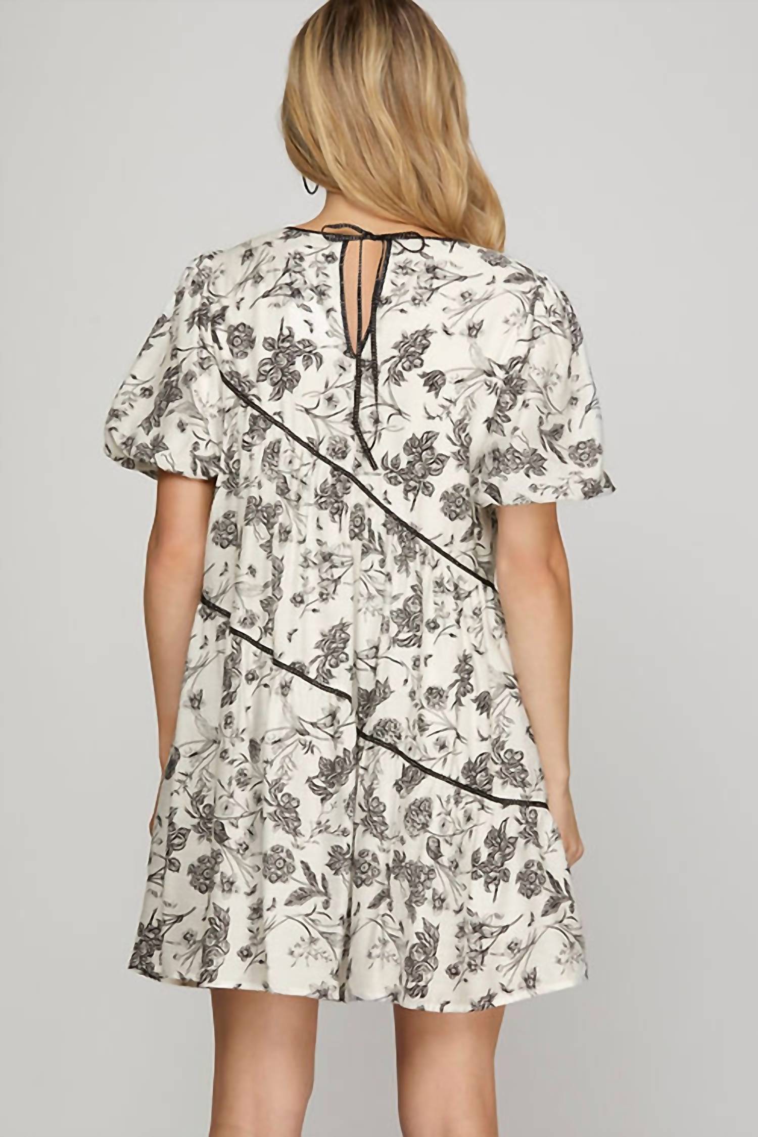 She + Sky - Puff Sleeve Tiered Print Dress