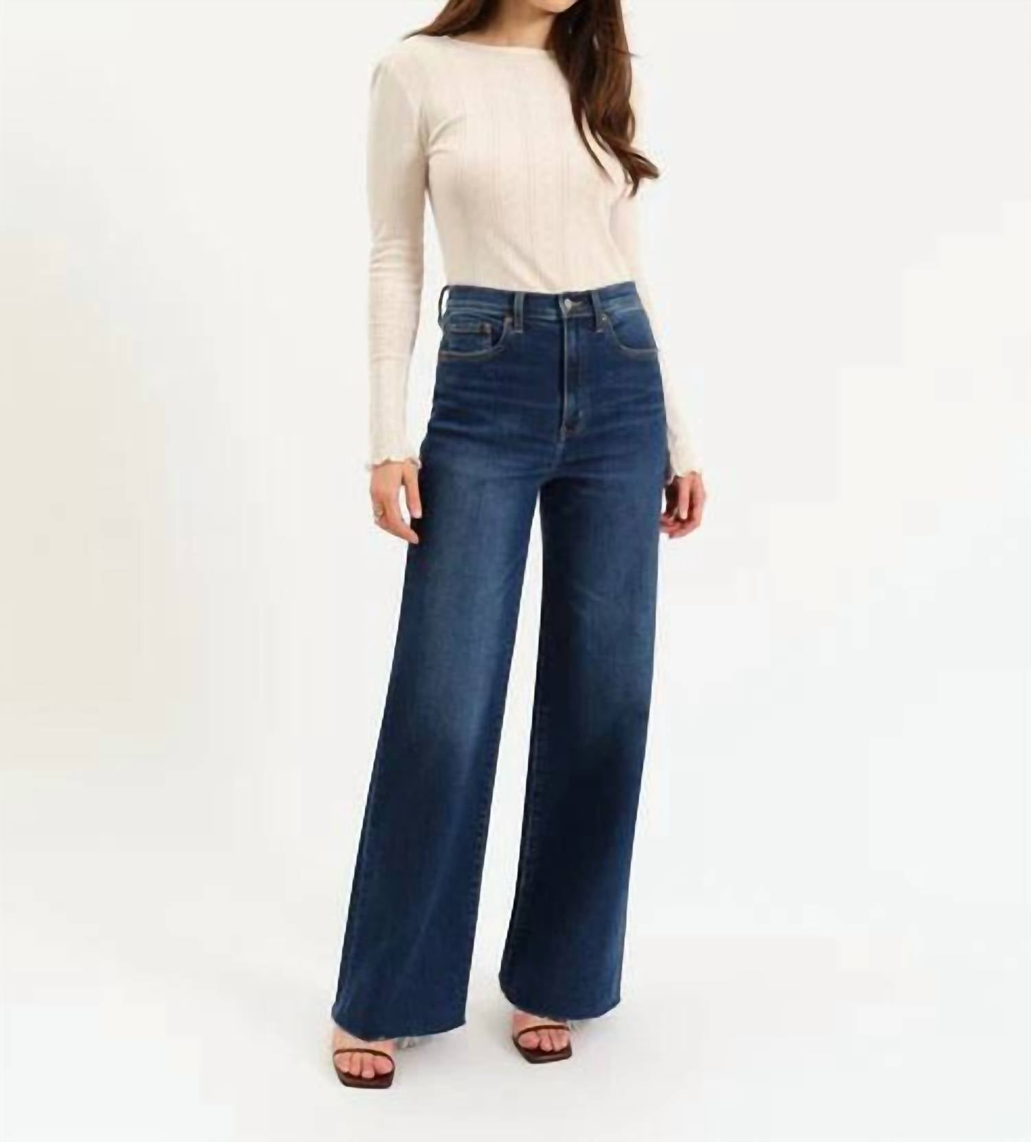 Daze - Far Out High Rise Jeans