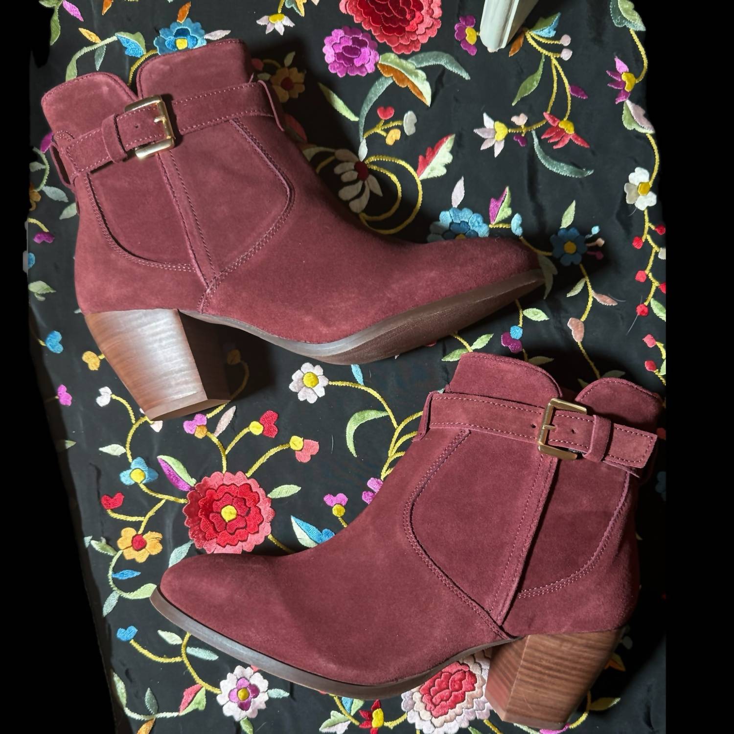 Diba True - Women's Sleek Genuine Suede Leather Booties