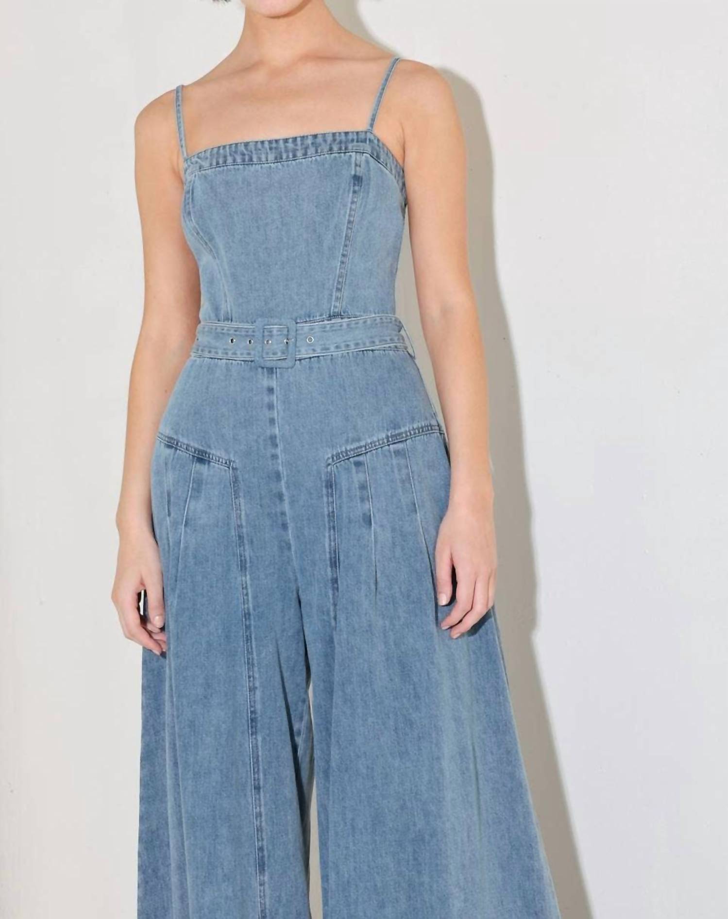 Flying Tomato - Straight Neckline Straps Jumpsuit