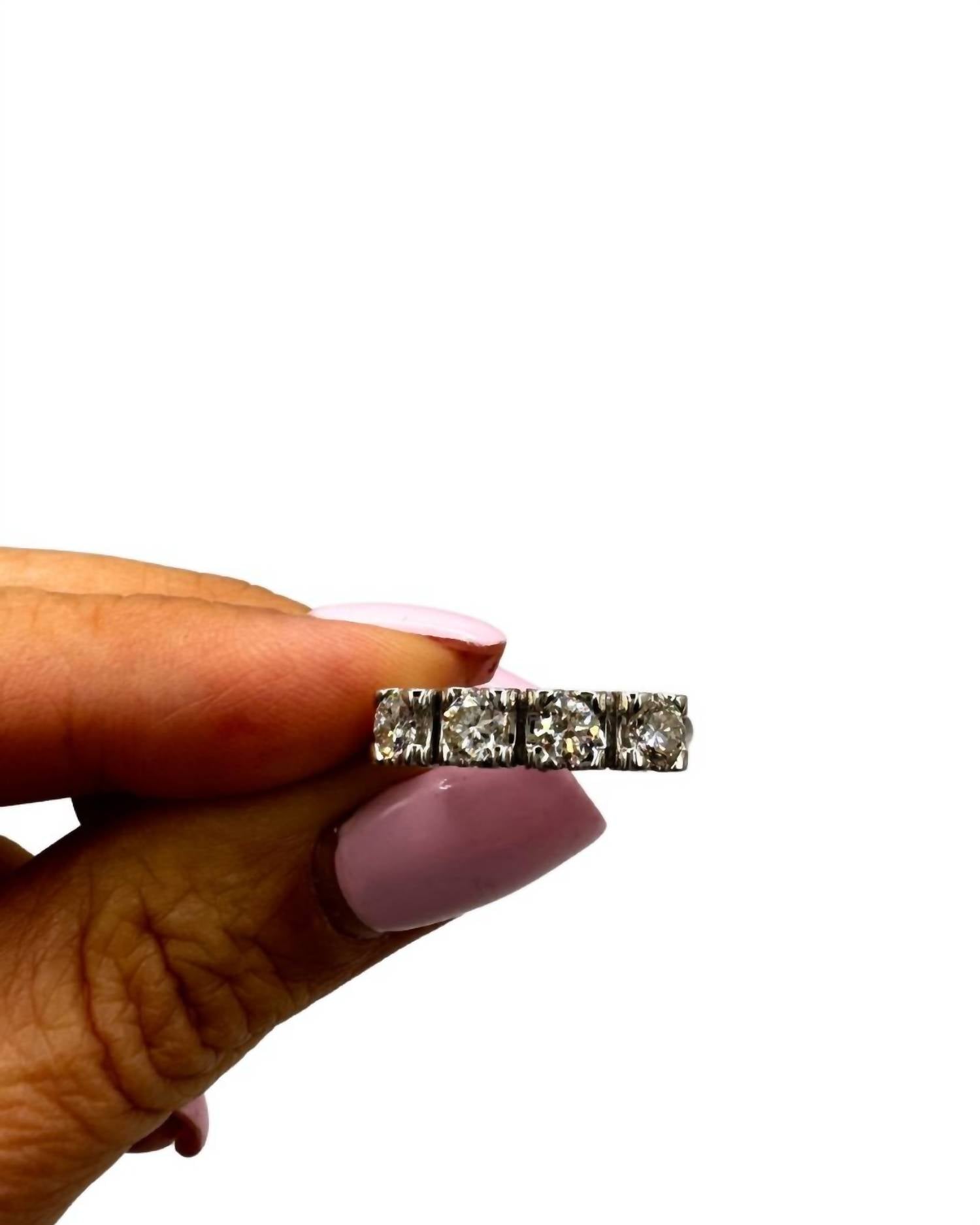 Milano Jewelry - Women's 5-Stone Round Anniversary Band Ring