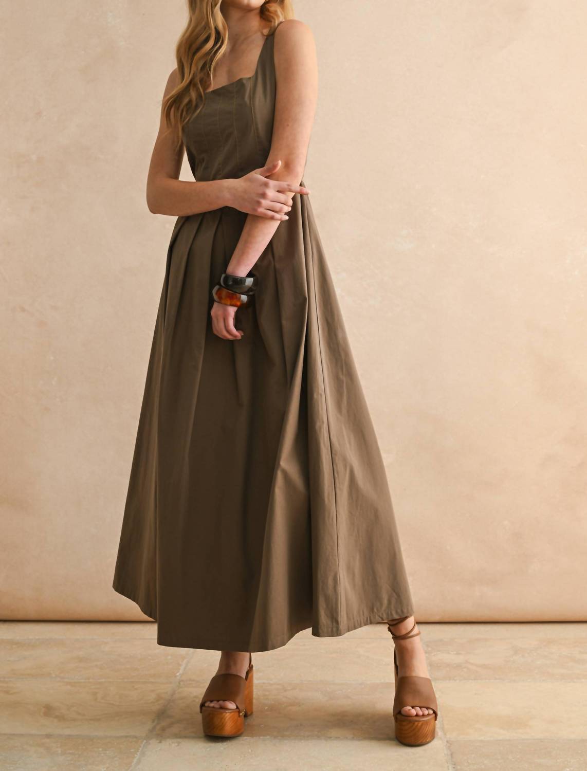 Miou Muse - Stitch Front Pleated Dress