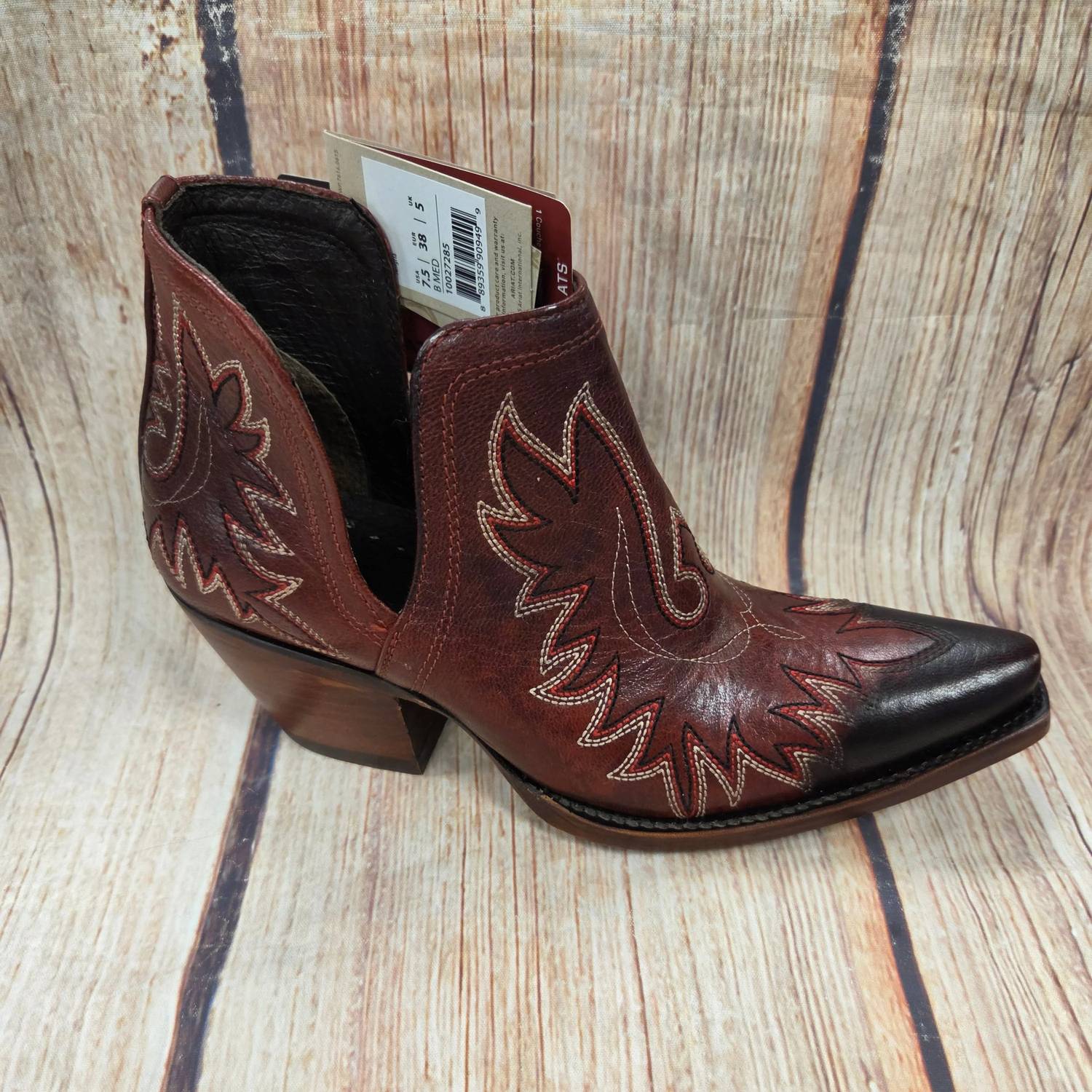 Ariat - Women's Dixon Western Boot