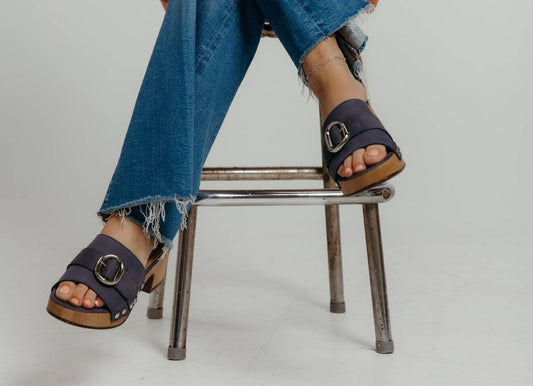 Wonders - Baltic Studded Women's Clog