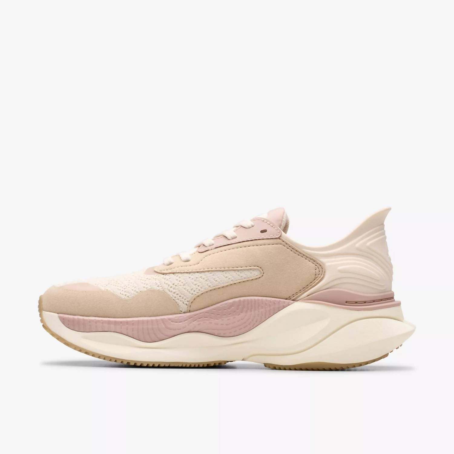 Clarks - Women's Pace The Ultimate Walking Shoes