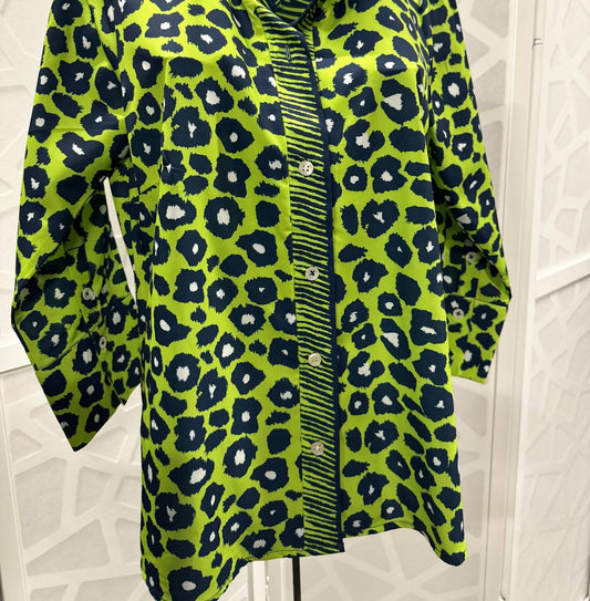 Gretchen Scott - Cheetah Button Up Top