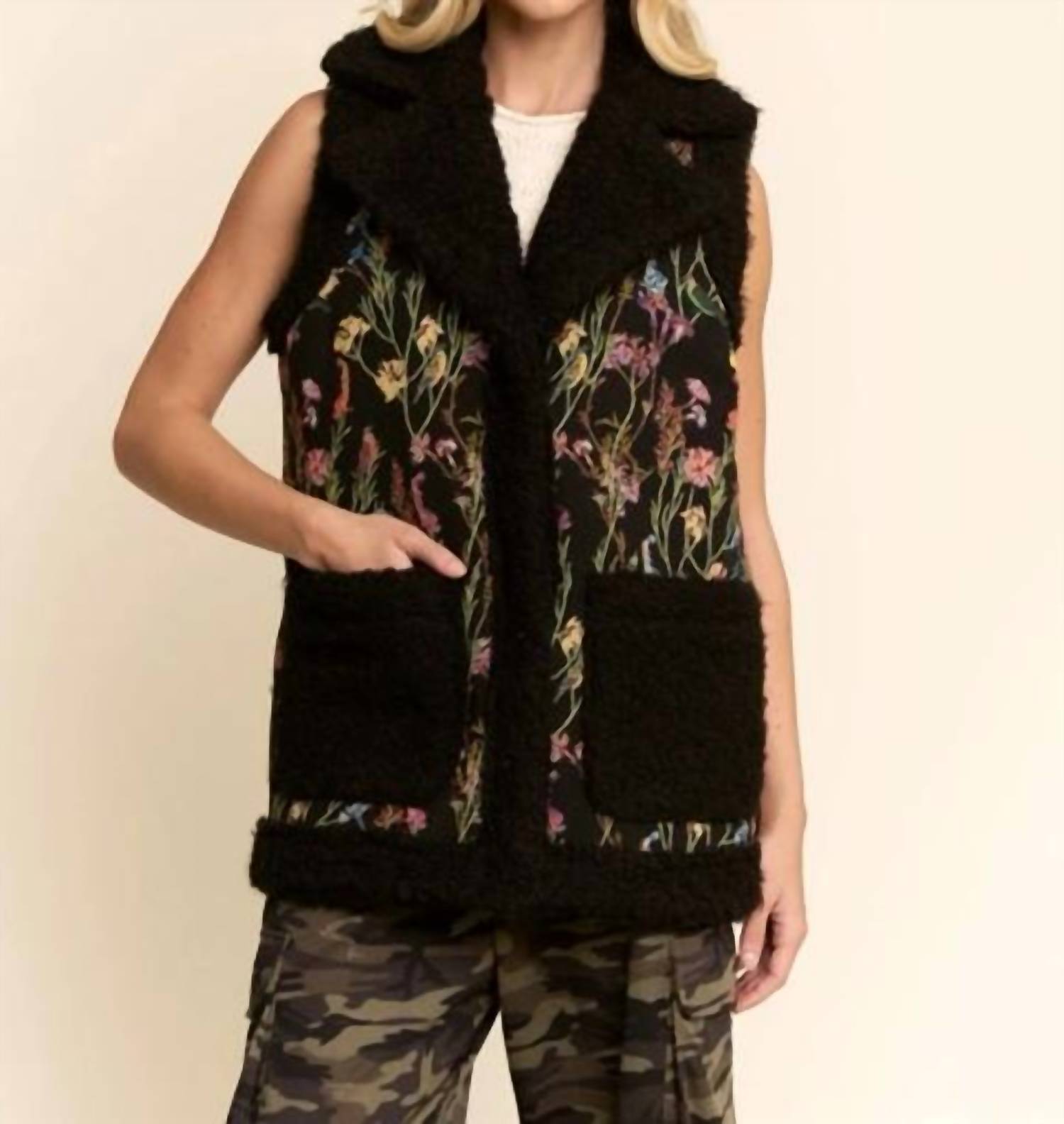 Davi & Dani - Floral Faux Fur Vest