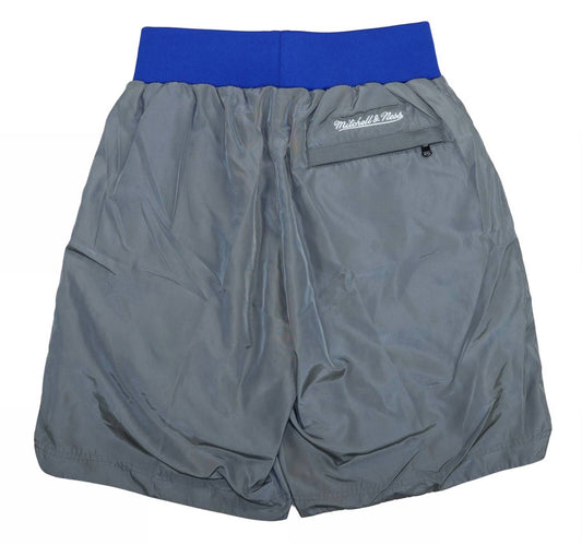 Mitchell & Ness - Men's Mlb Baseball Cooperstown Collection Insignia New York Yankees Shorts