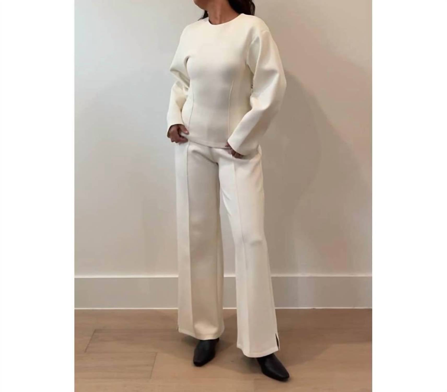 Et Clet - Statement Sleeve Fitted Waist Cotton Knit Top