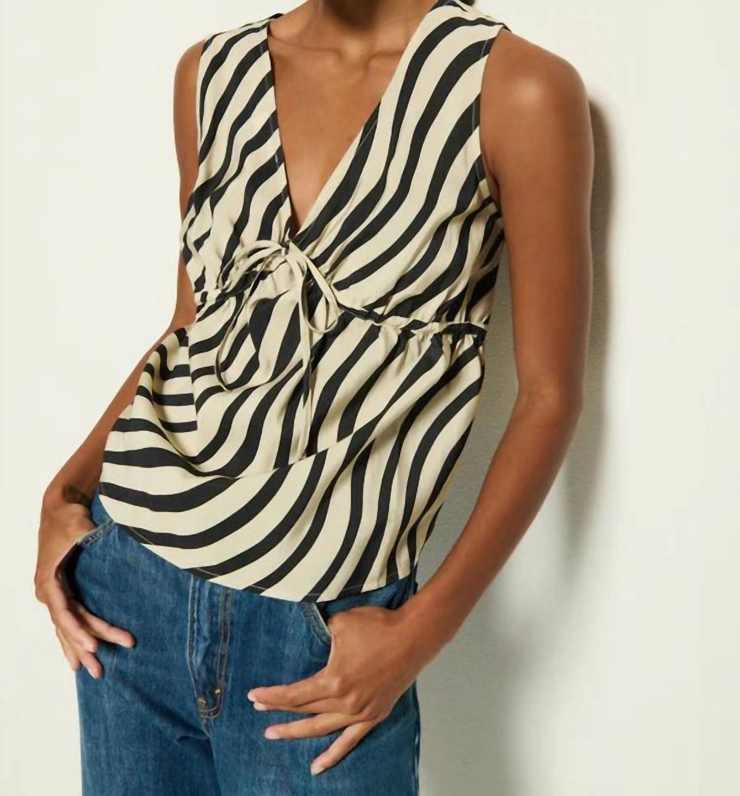 Nation LTD Bisbe Tank Top in swirl print - women's tank top - detail view