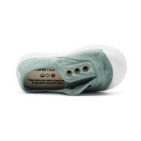 Victoria - Kids' 1915 Inglesa Slip-on Canvas Shoes