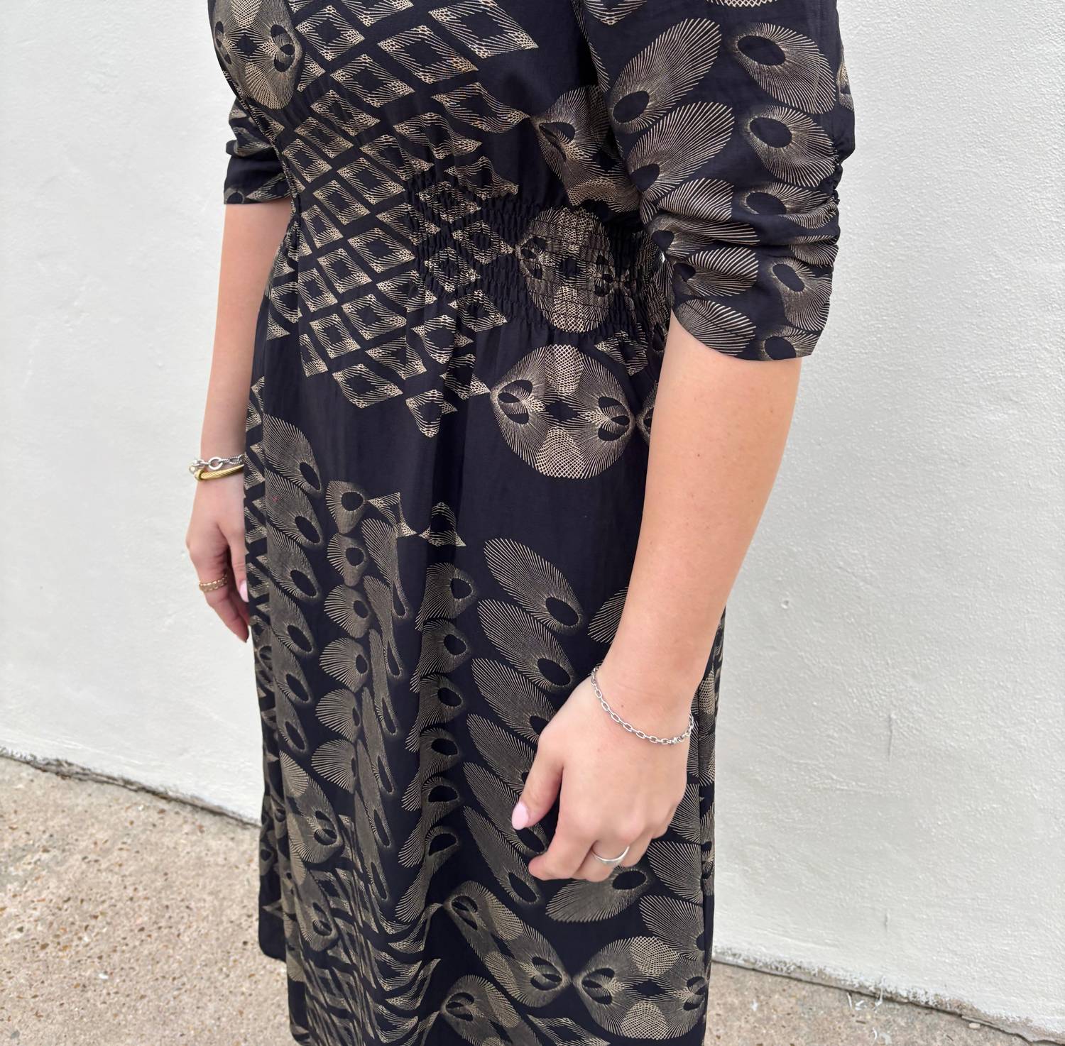 Ciebon - Ruched Puff Sleeve Midi Dress