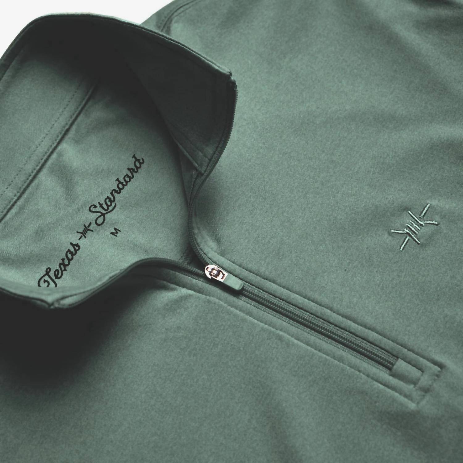 Texas Standard - Performance Hybrid Quarter Zip Top