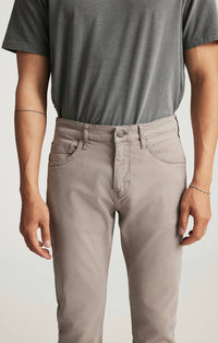 Mavi - Jake Athletic Slim Leg Denim Jean