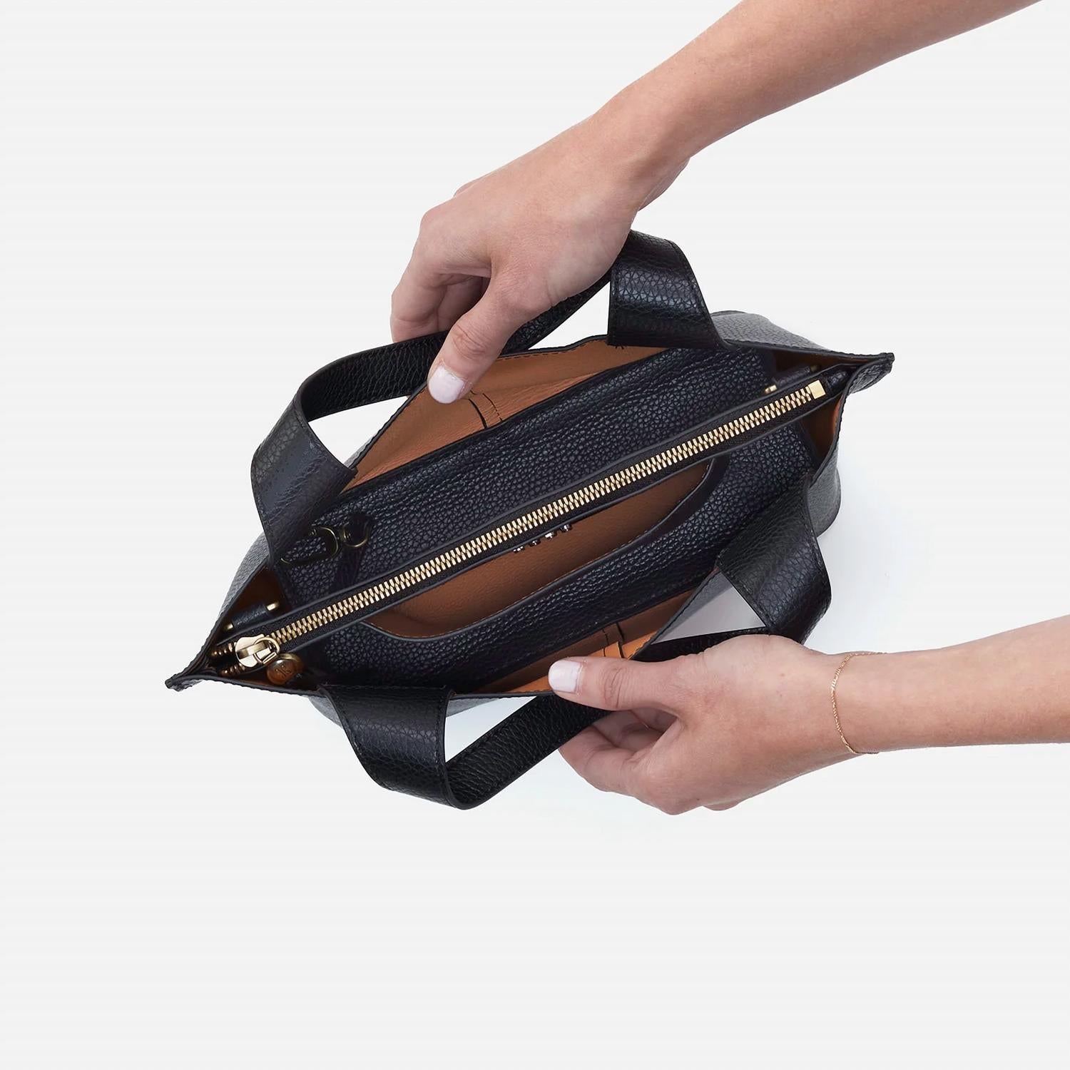 Hobo - Women's Vida Tote Bag