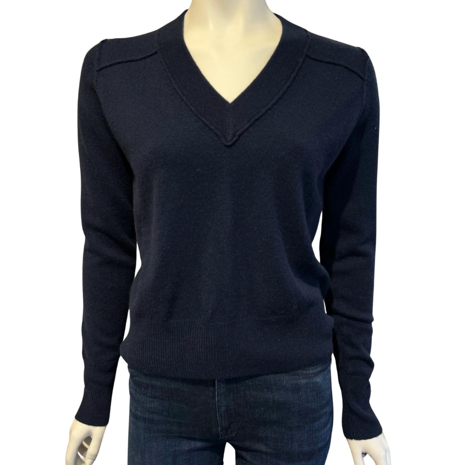 Autumn Cashmere - Cropped V-Neck Pullover With Reversed Seam