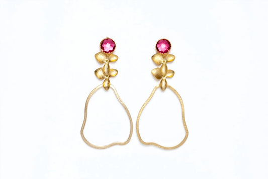 Avenue Chic - Women's Orchid Pear Earrings