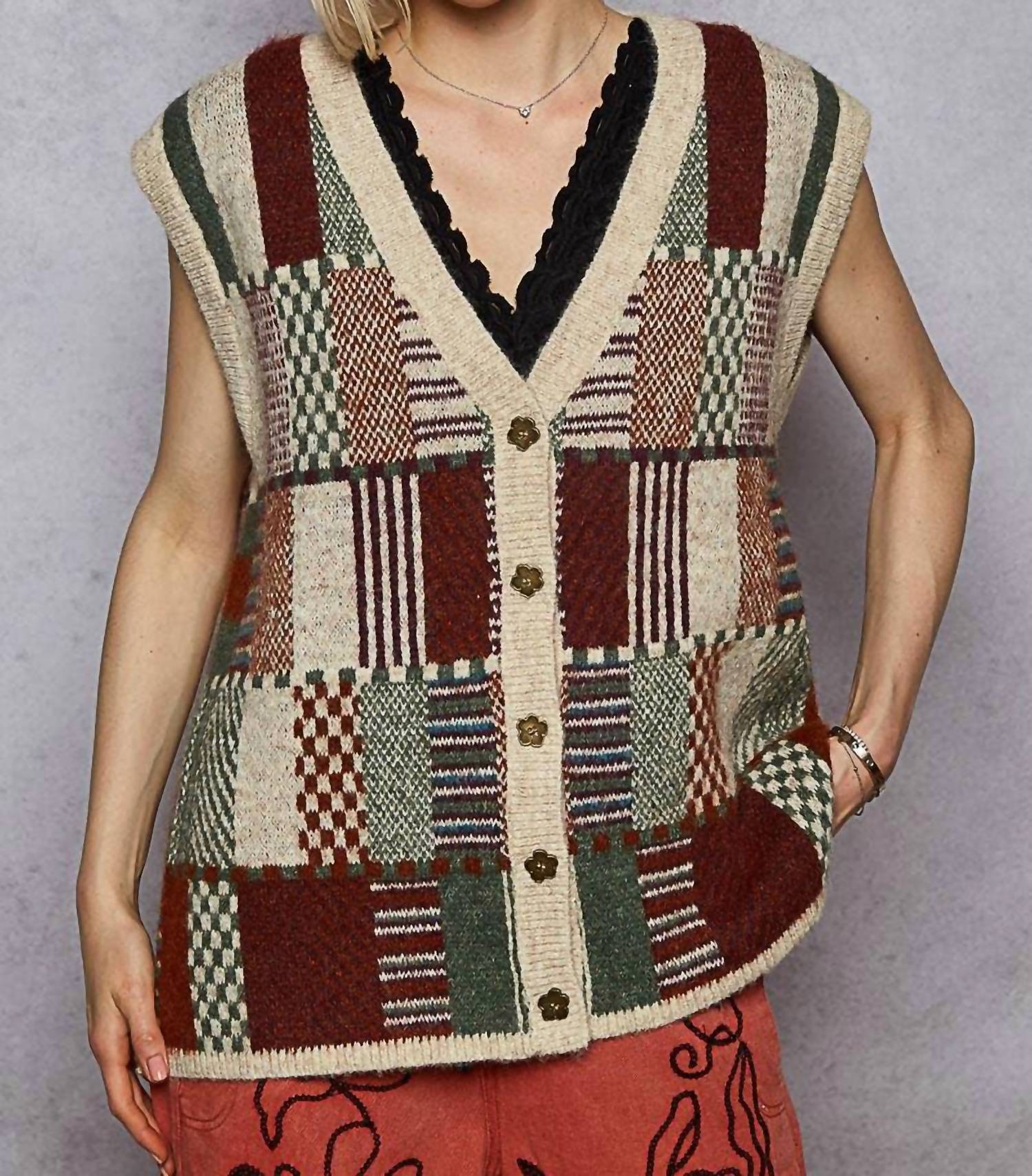 Pol - Charm V-neck Sweater Tank