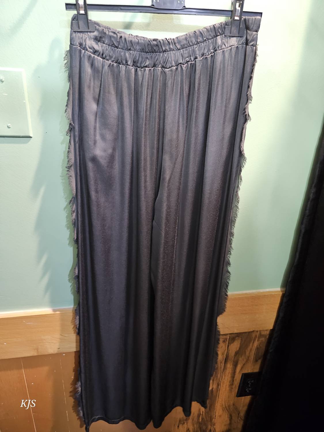 Made In Italy - Women's Silk Pant With Fringe