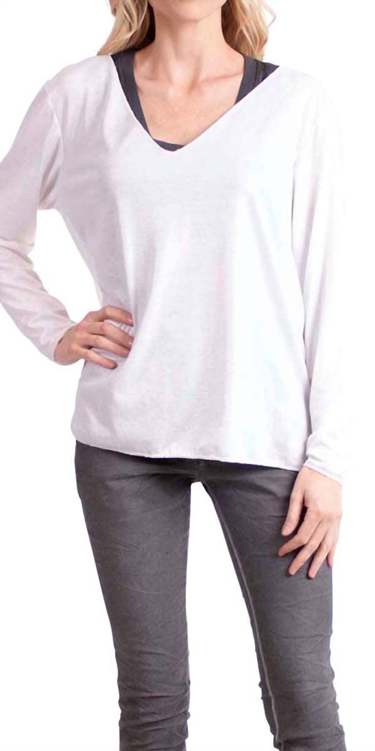 Gigi Moda - Val V-Neck Shiny Blouse