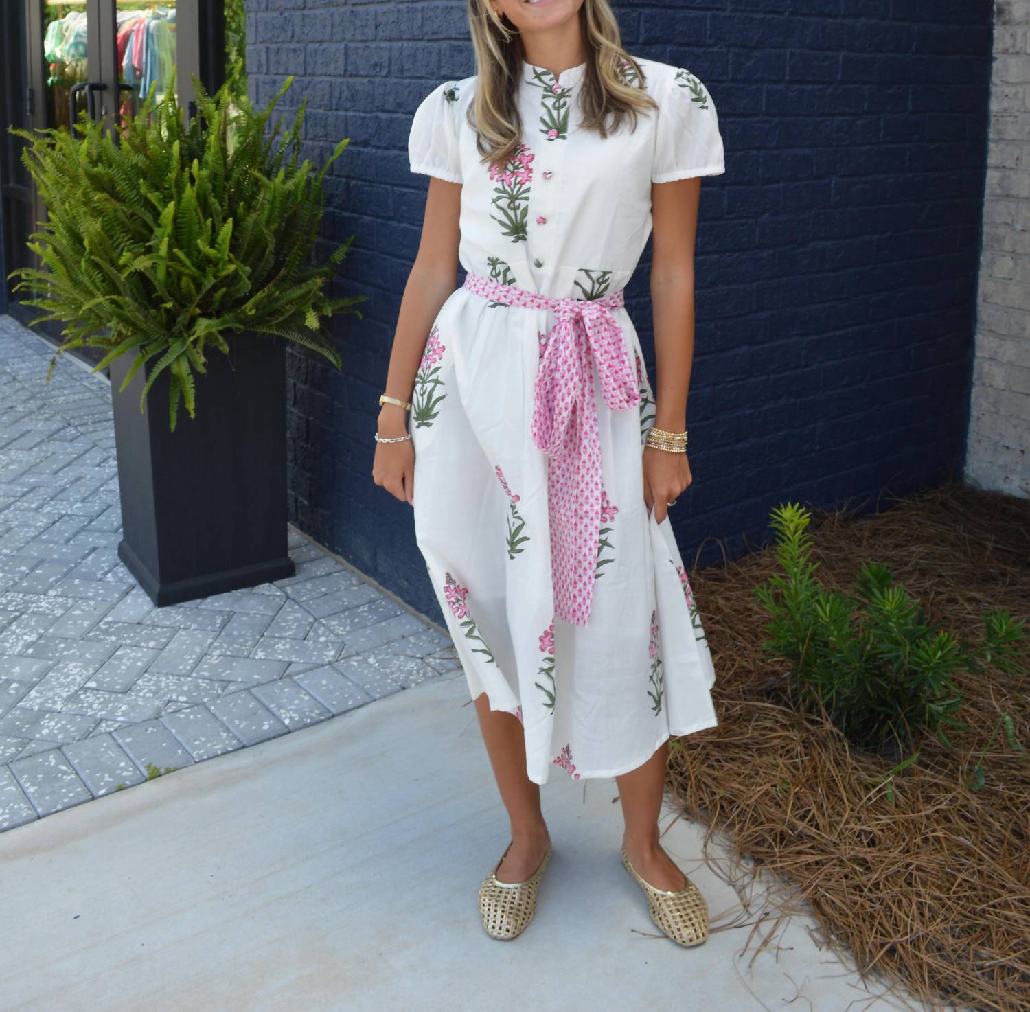 Farylina - Short Sleeve Floral Dress