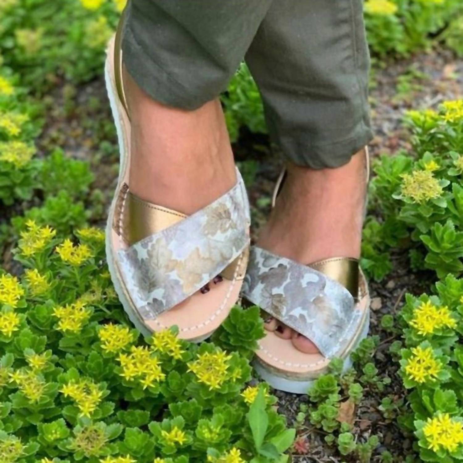 Numa By Spanians - Woemn's Crossed Platform Sandals Narrow Outlet