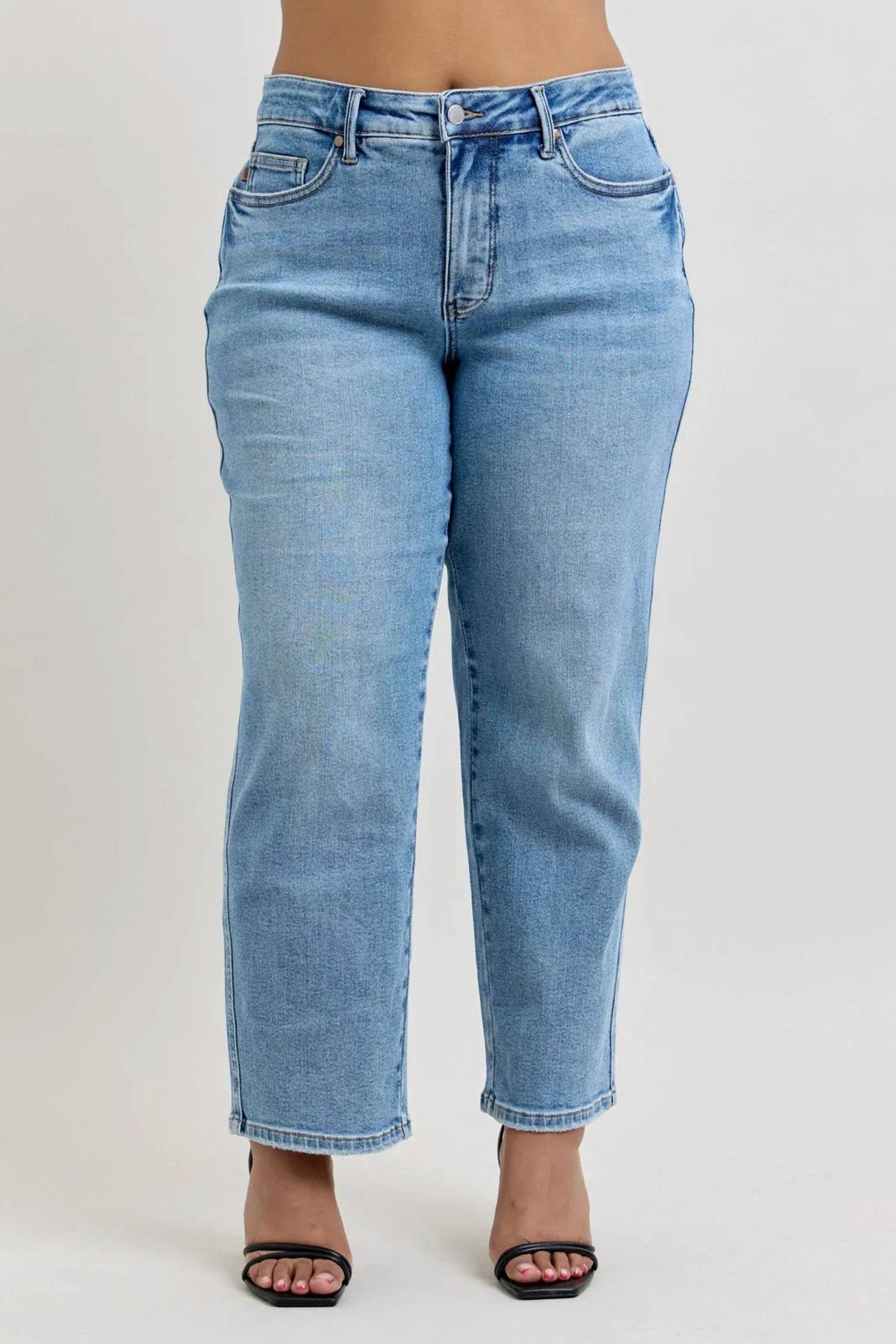 Judy Blue - Tummy Control Vintage Wash Straight Leg Jeans - Petite
