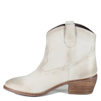 Diba True - Women's Outta Town Boot