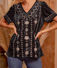 Andree By Unit - Embroidered Velvet Top