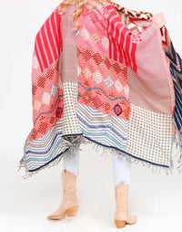 Aratta - Noble Blanche Poncho