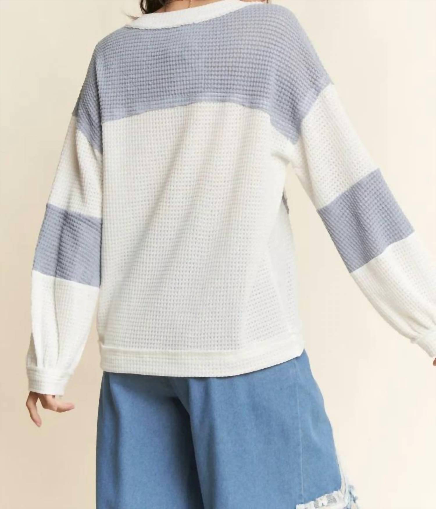 Davi & Dani - Blooming Star Waffle Knit Long Sleeve Top